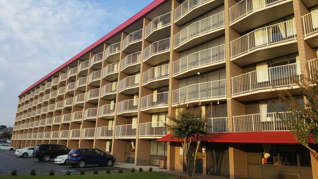 Baymont By Wyndham Fayetteville Fort Bragg Area Exteriér fotografie